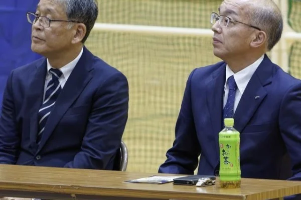 钢架雪车世界杯殷正冲金直面德国军团赛道技术与心理博弈谁更强
